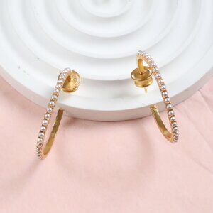 Julie Vos - Juliet Pearl Medium Hoop Earrings Gold